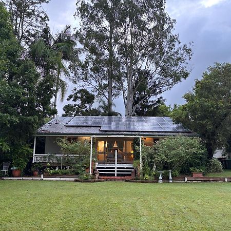 Celestial Dew Guesthouse In Tyalgum Buitenkant foto